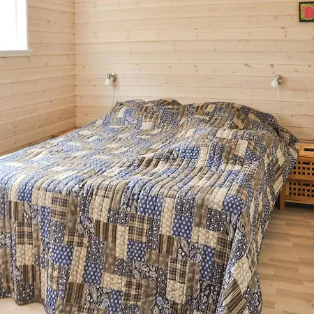 Three-bedroom Holiday In